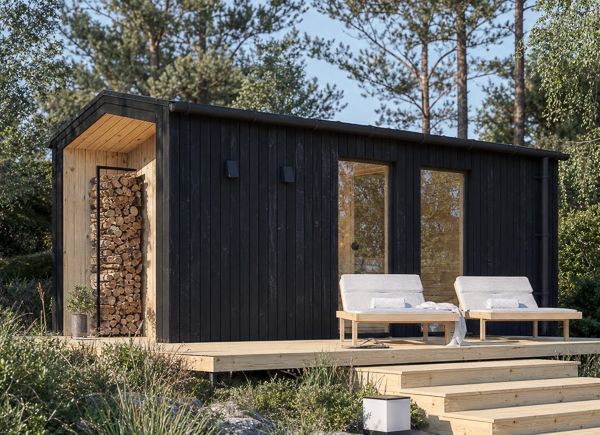 Sauna in legno SERENE 3 con spogliatoio e portico (legno bruciato + pino naturale) – 5,3×2,5 m, 10,65 m² thumbnail 1